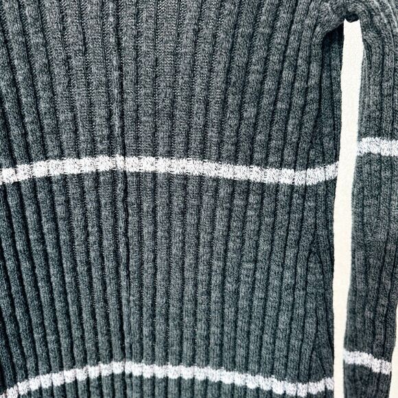 Hollister Long Knit Cardigan Open Front Sweater with Pockets Women's Size XS - Picture 3 of 6